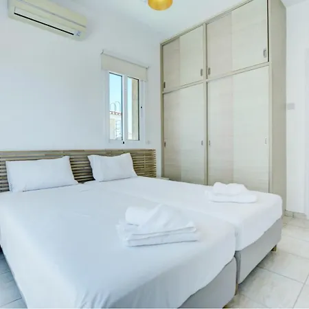Naya, New 3 Bedroom With Private Pool Βίλα