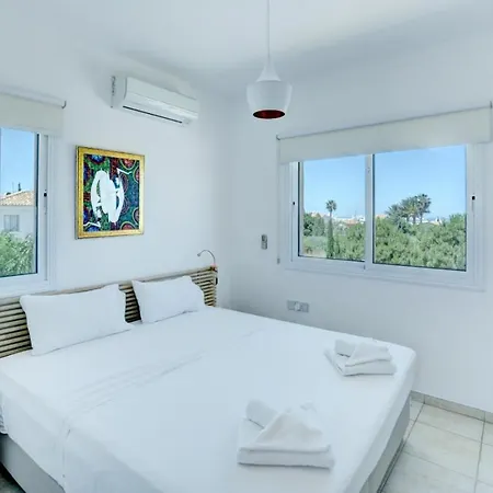 Βίλα Naya, New 3 Bedroom With Private Pool Πρωταράς
